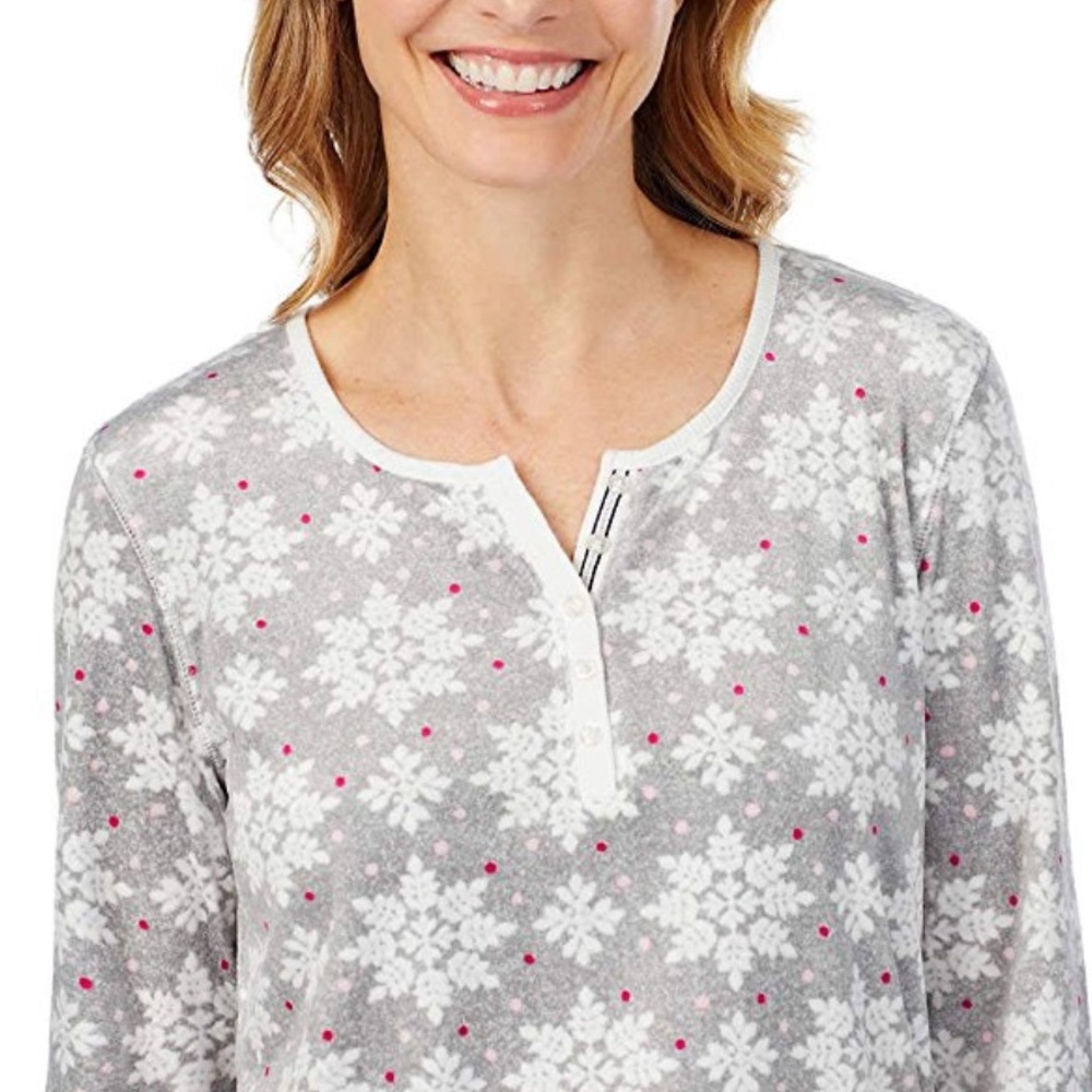 Náutica Women's 2 Piece Fleece pajama Set